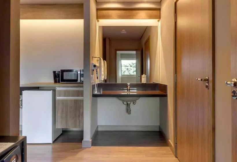 ホテル Laghetto Resort Golden Oficial