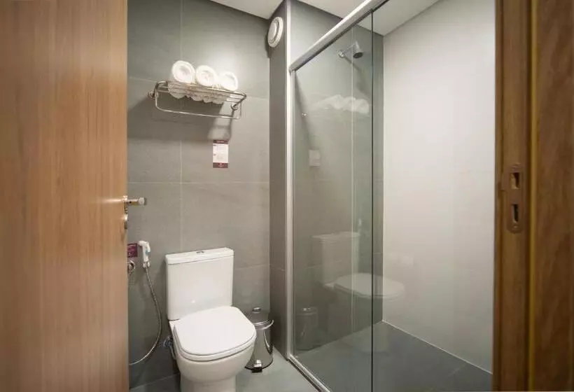 ホテル Laghetto Resort Golden Oficial