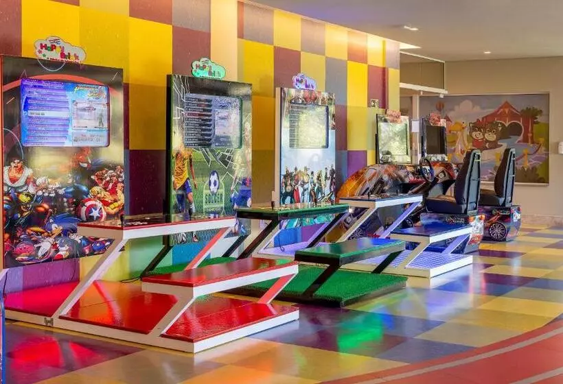 ホテル Laghetto Resort Golden Oficial