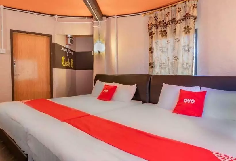 ホテル Oyo 90320 Iftitah Restaurant & Resort