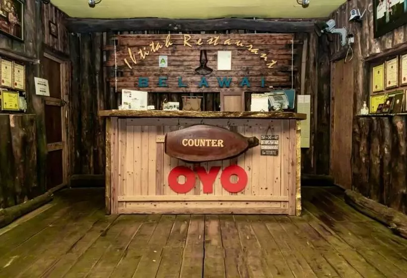 ホテル Oyo 90320 Iftitah Restaurant & Resort