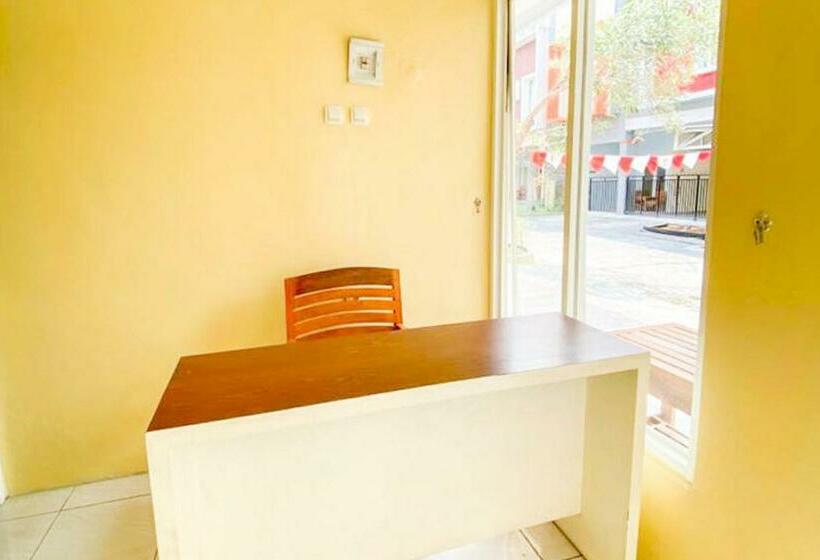 בית מלון כפרי Rama Shinta Homestay Redpartner