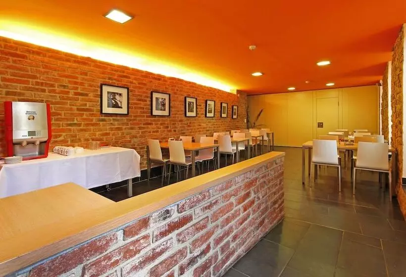 ホテル U Tří Volů