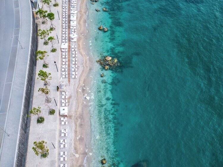 ホテル Vlora Priam Affiliated by Meliá