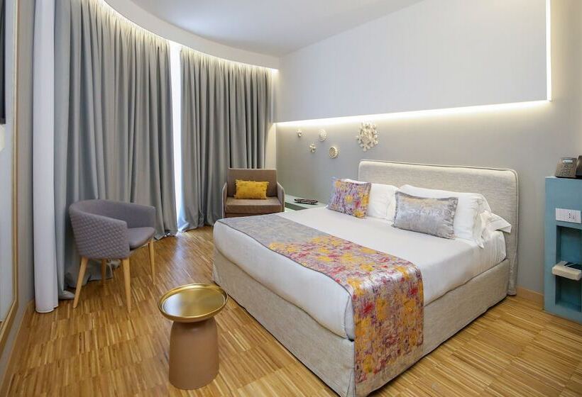 ホテル Vlora Priam Affiliated by Meliá