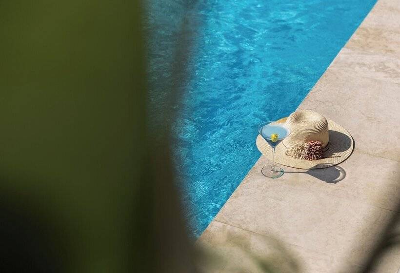 ホテル Vlora Priam Affiliated by Meliá