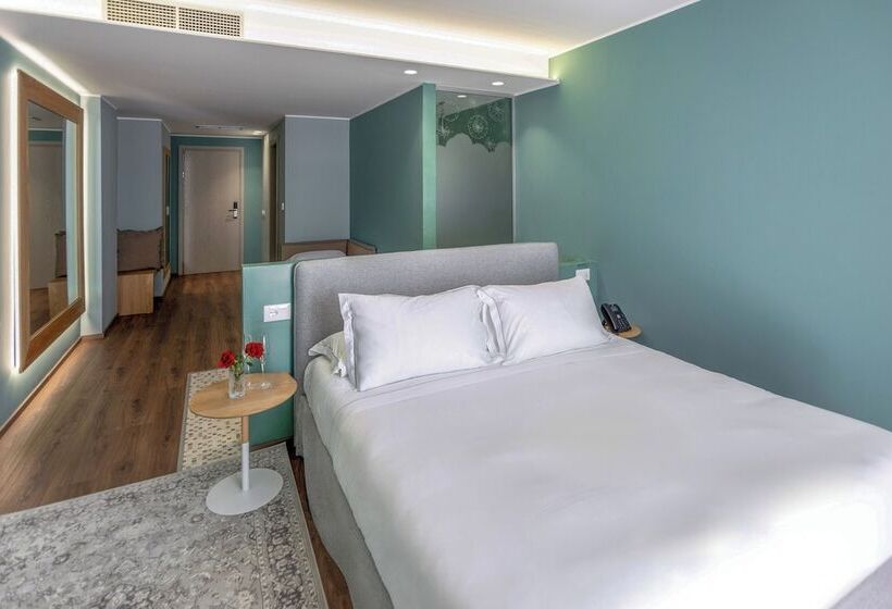 ホテル Vlora Priam Affiliated by Meliá