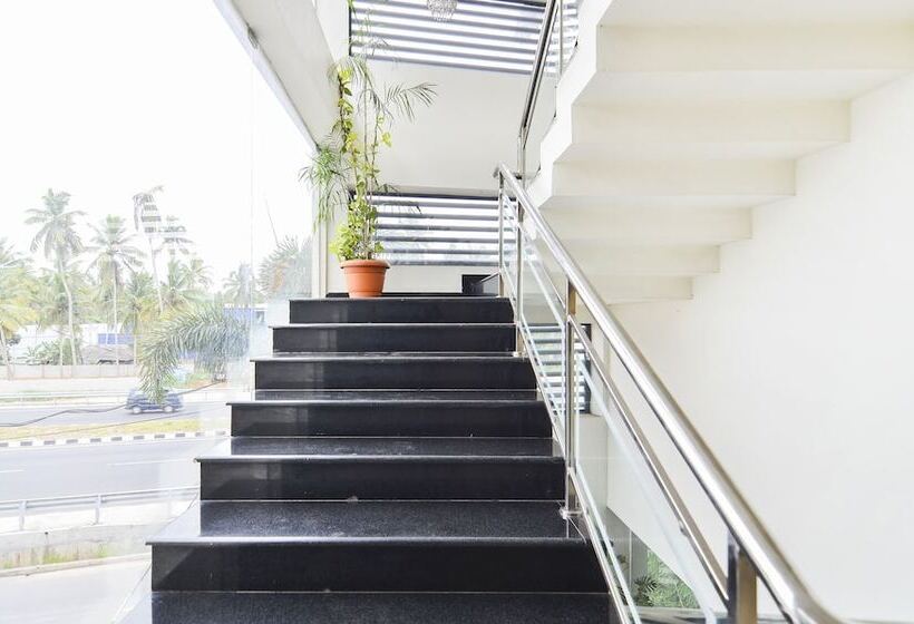 Itsy Hotels Platinum Inn