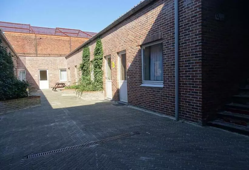 پانسیون Condo Gardens Leuven   Budget Studio Twin
