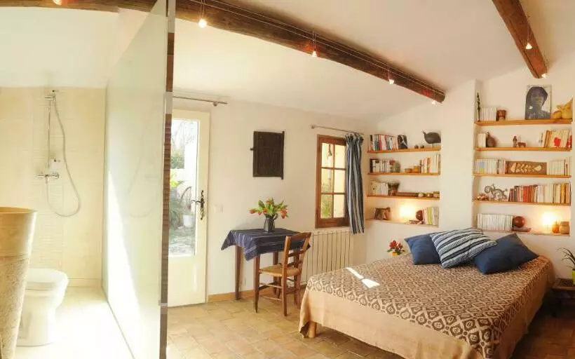 ベッドアンドブレックファースト Chambres D'hotes Domaine Des Machottes