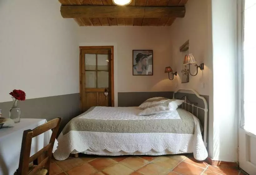ベッドアンドブレックファースト Chambres D'hotes Domaine Des Machottes