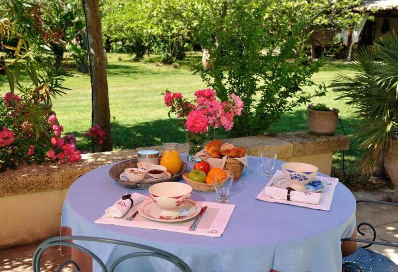 Bed and Breakfast Chambres D'hotes Domaine Des Machottes