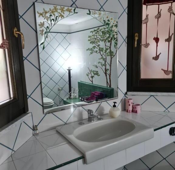 تختخواب و صبحانه L'antica Cantina