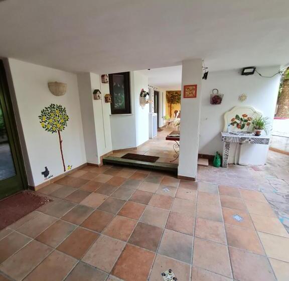 تختخواب و صبحانه L'antica Cantina