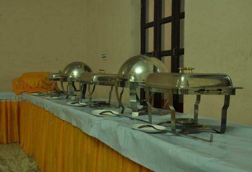 Gulmohar Sariska Resort