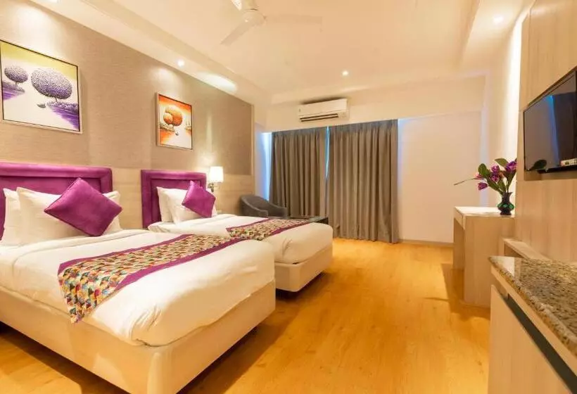 Hotelli Freesia By Express Inn