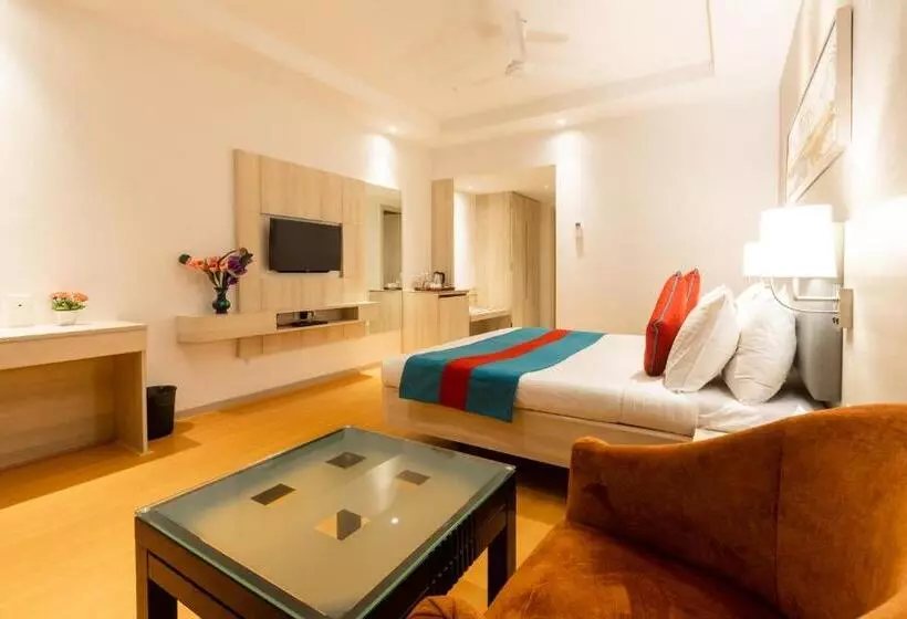 Hotelli Freesia By Express Inn