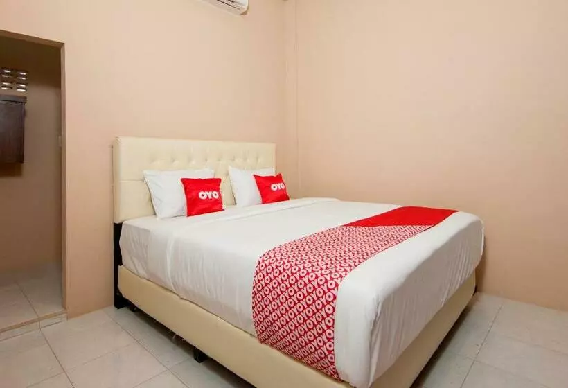 Hotelli Oyo 2069 Wisma Syariah Kampung Baru