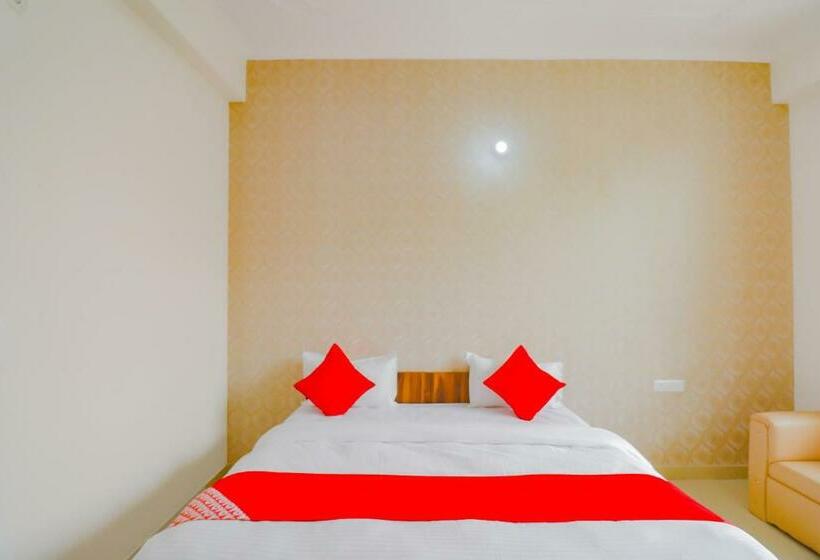 בית מלון כפרי Collection O 78410 Collection O White House