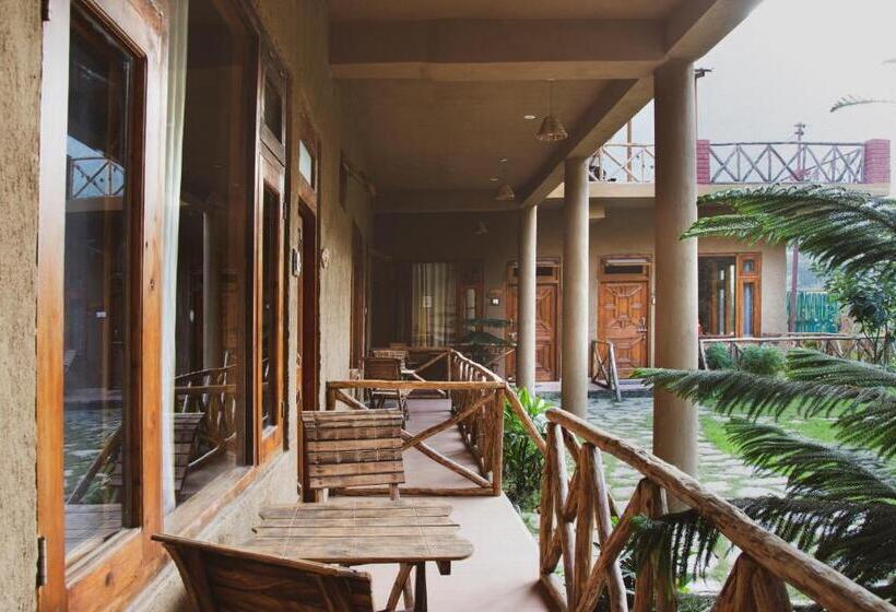 酒店 Shivadya Tirthan Tirthan Valley