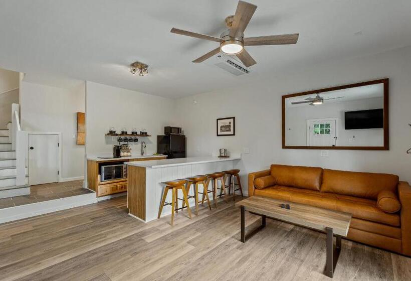 فندق The Wells Cashiers