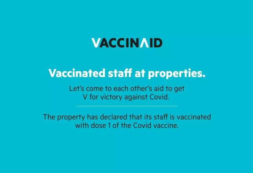ホテル Vaccinated Staff Oyo 79187 Townhouse 181 Ganeshpeth Colony