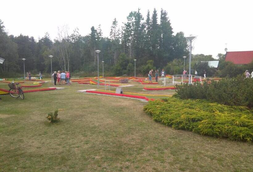 펜션 Kvarngården Natur Resort