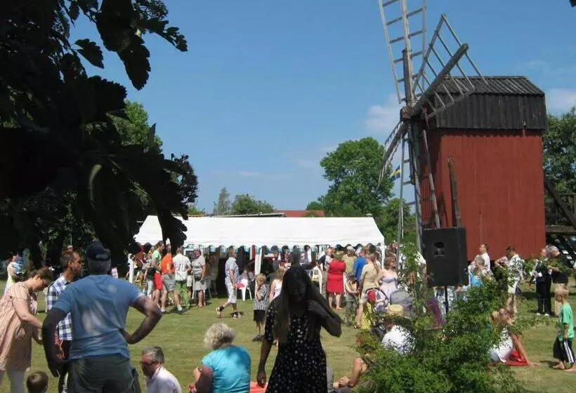 ペンション Kvarngården Natur Resort