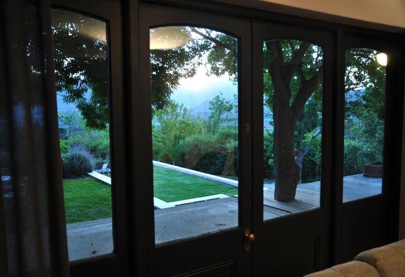 Blueberry Hill Cottages