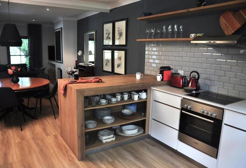 Blueberry Hill Cottages