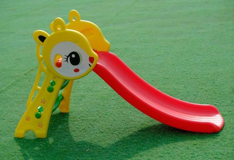 בית מלון כפרי Udaipur Palace