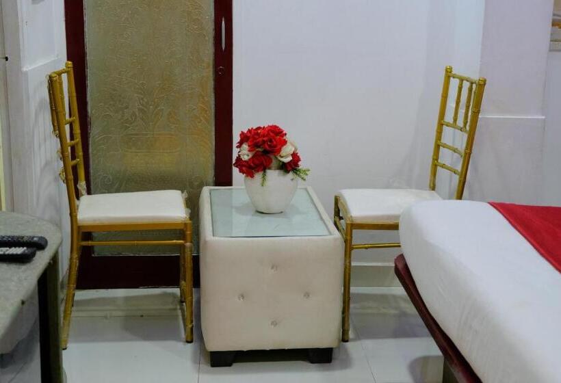 בית מלון כפרי Udaipur Palace