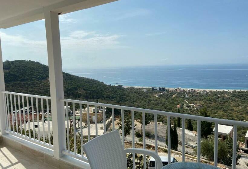 بنسيون Persephone