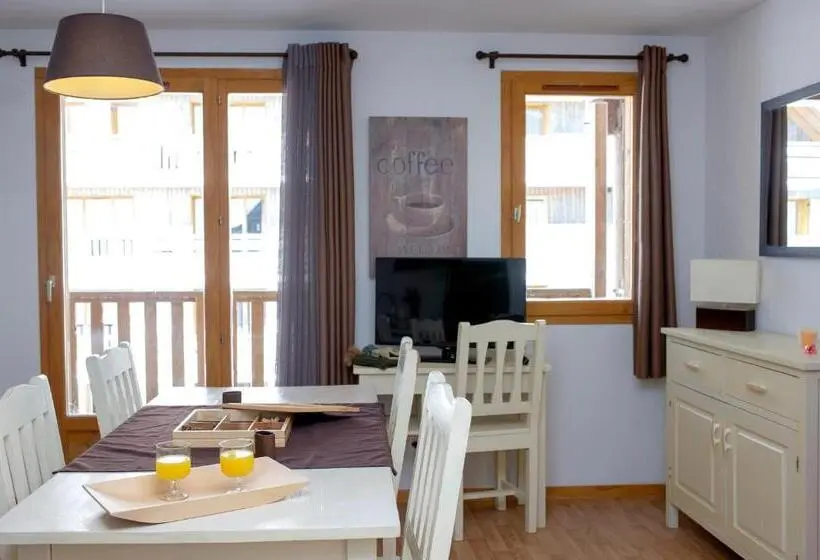 Résidence Goélia Les Chalets De Super Besse
