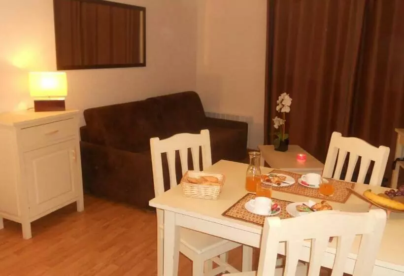 Résidence Goélia Les Chalets De Super Besse