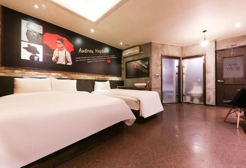 Hotel Cheonan Wa