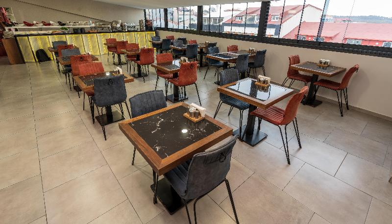 בית מלון כפרי Istanbul Airport Express