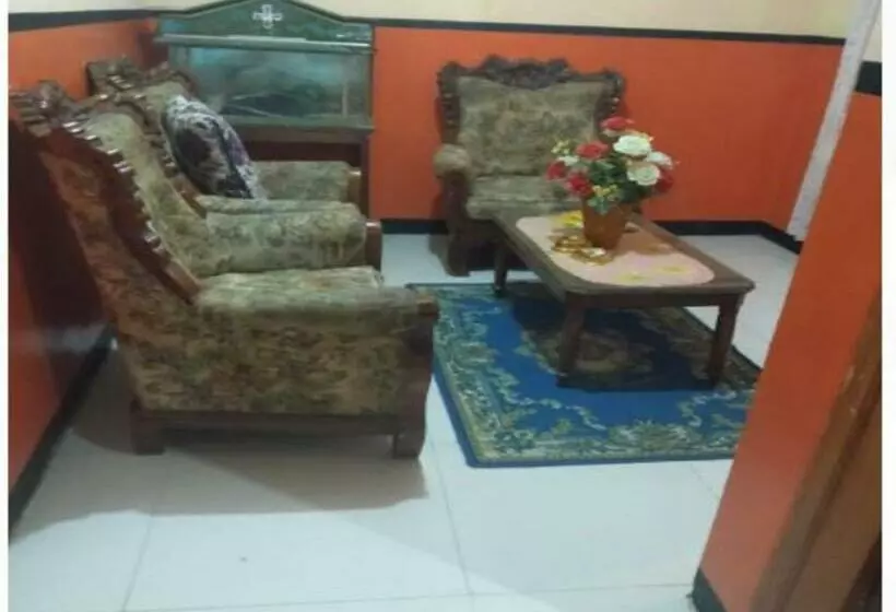 Hotel Penginapan Indah Lestari