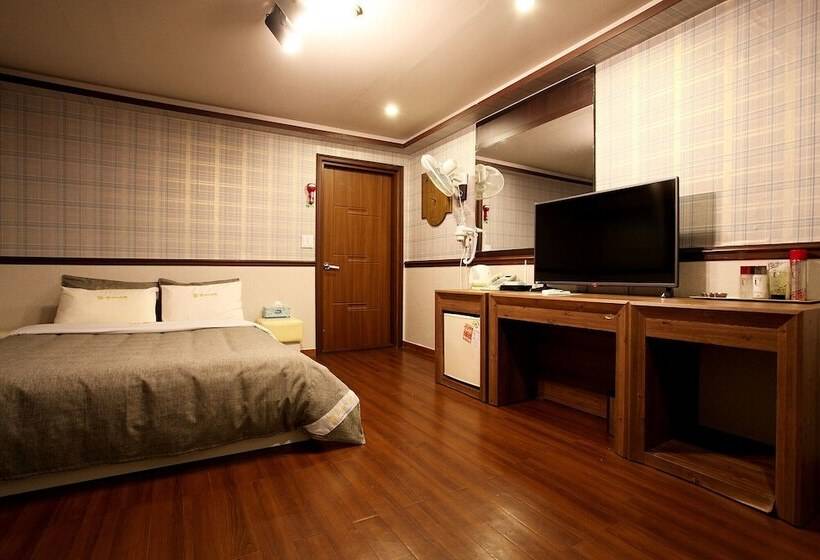 Motel Chuncheon Classic