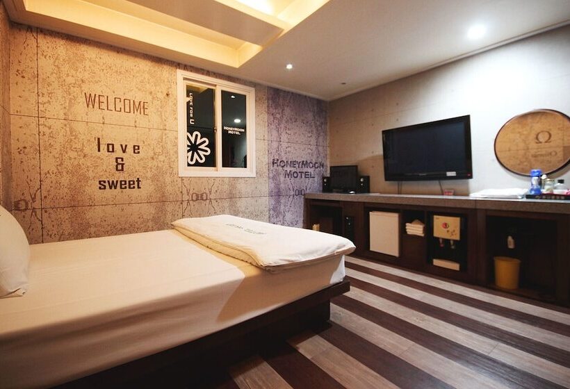 汽车旅馆  Daegu Dongseong Ro Honeymoon