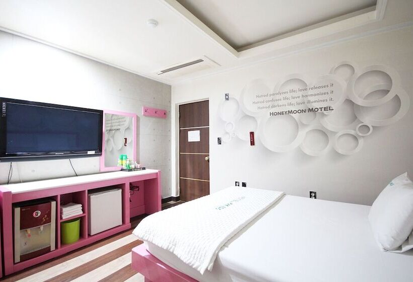 汽车旅馆  Daegu Dongseong Ro Honeymoon
