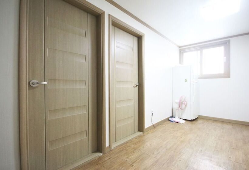 Motel Gwangyang Gwibinjang