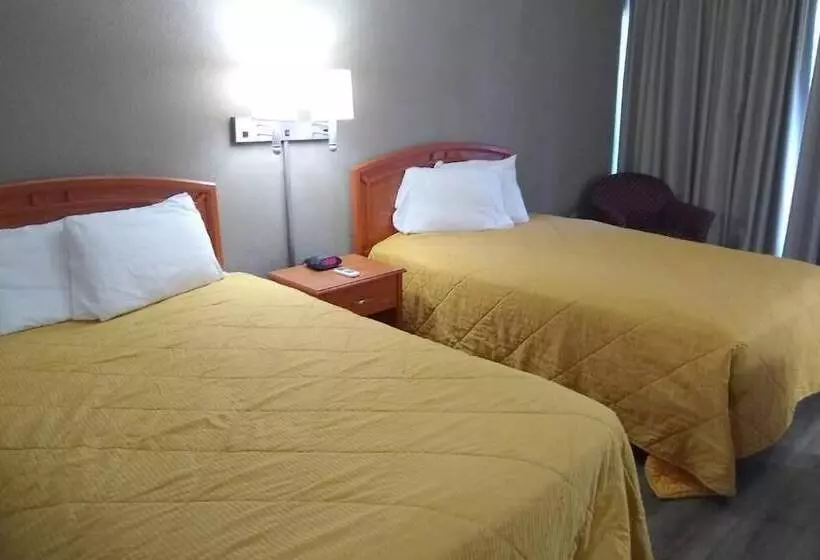 モーテル Rodeway Inn