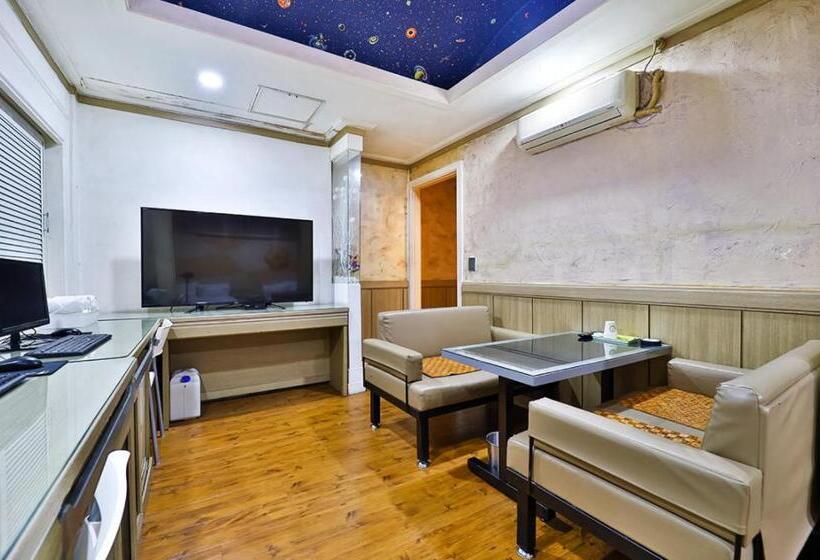 فندق على الطريق Yeoju Hightel