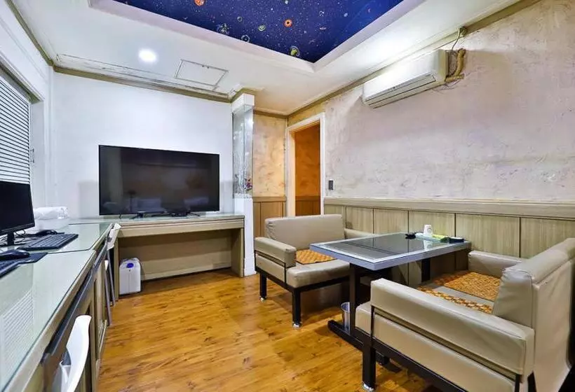 モーテル Yeoju Hightel