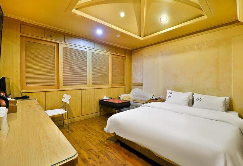 فندق على الطريق Yeoju Hightel