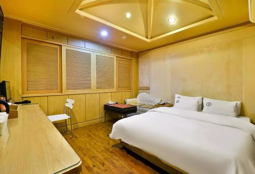 モーテル Yeoju Hightel