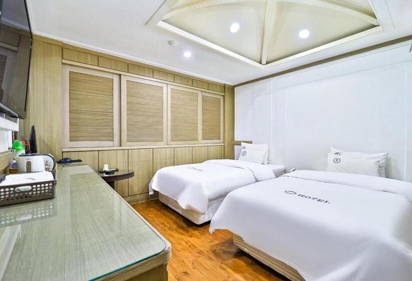 فندق على الطريق Yeoju Hightel