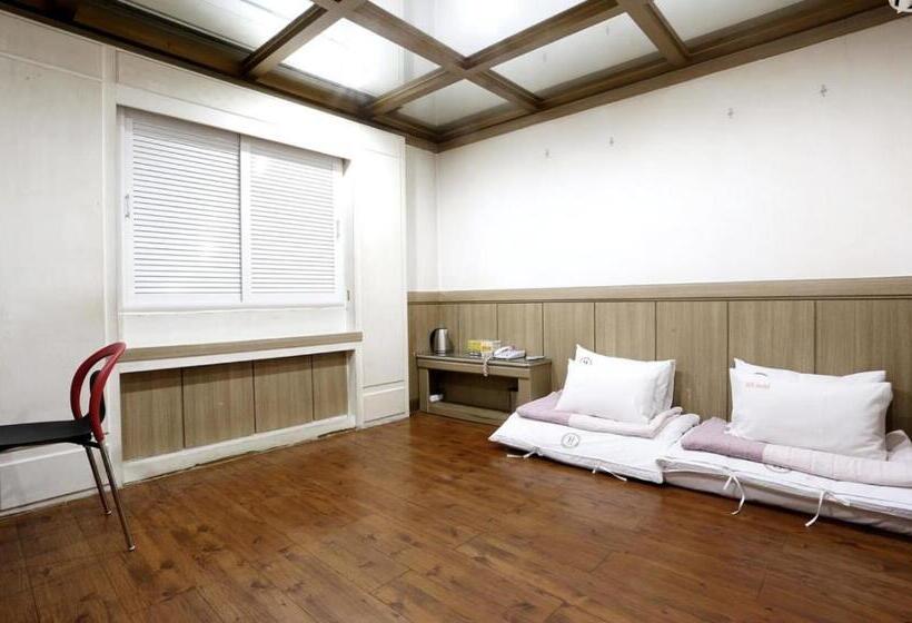 فندق على الطريق Yeoju Hightel