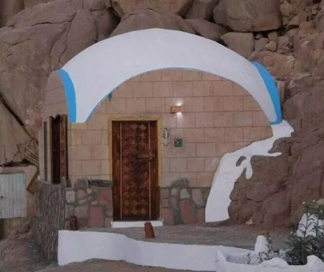 پانسیون Ajilika